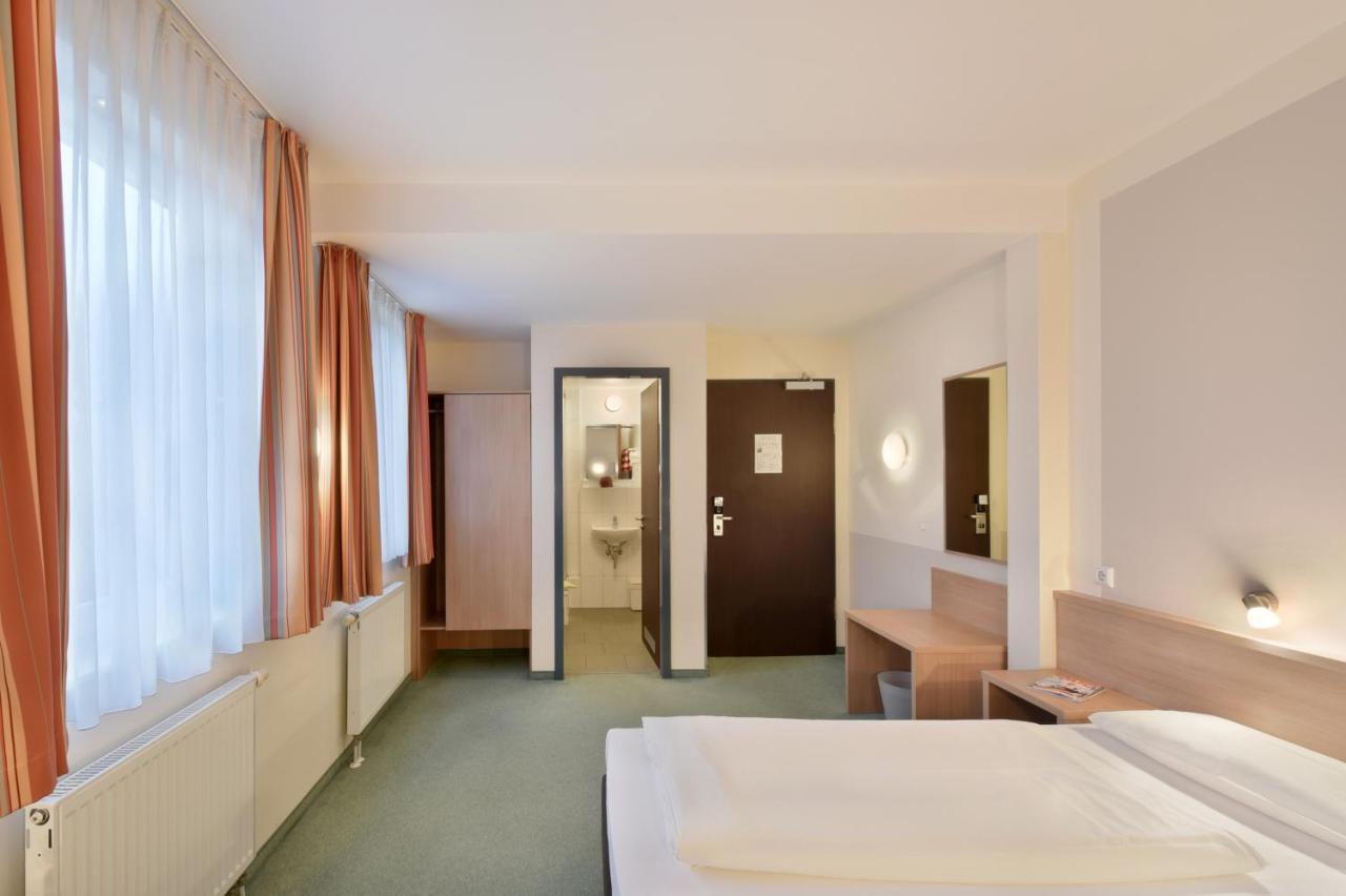 Meinhotel Hamburg Exterior photo